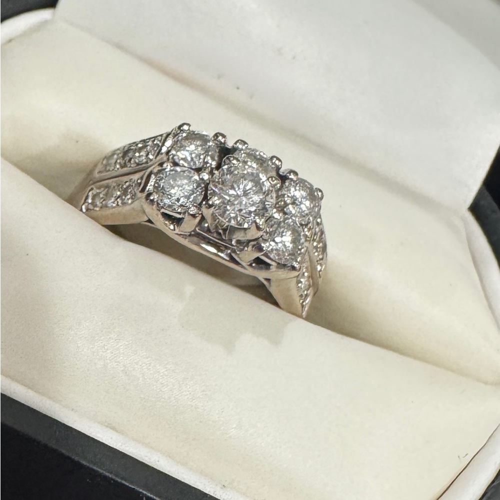 Elegant Diamond Wedding Set